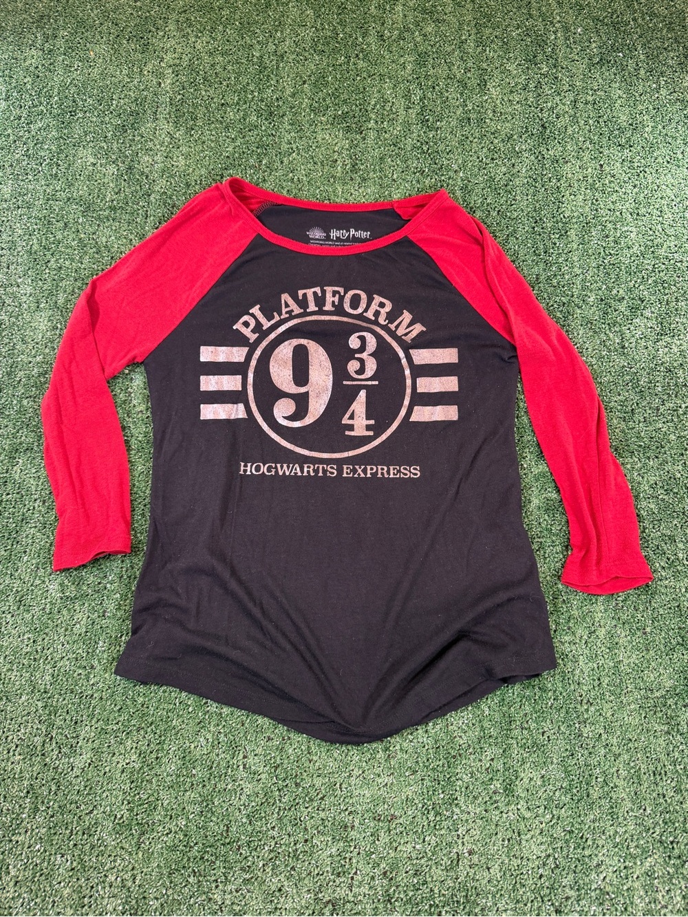 Harry Potter Women's Platform 9 3/4 Hogwarts Express Raglan Tee Size S